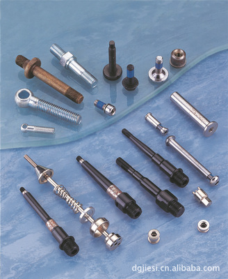 供應(yīng)高品質(zhì)車(chē)載充電器螺母，專(zhuān)注車(chē)充五金配件解決方案